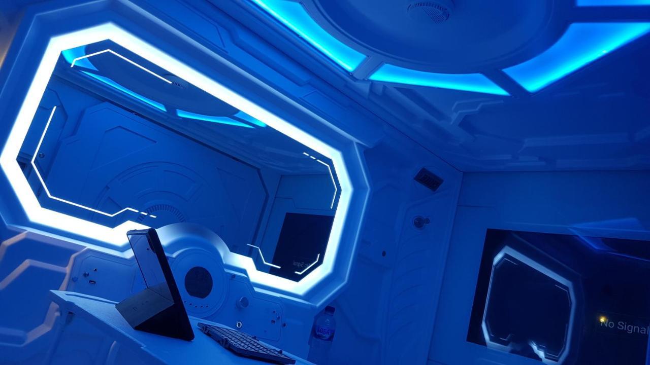 Apollo Capsule Hotel Ende Zewnętrze zdjęcie