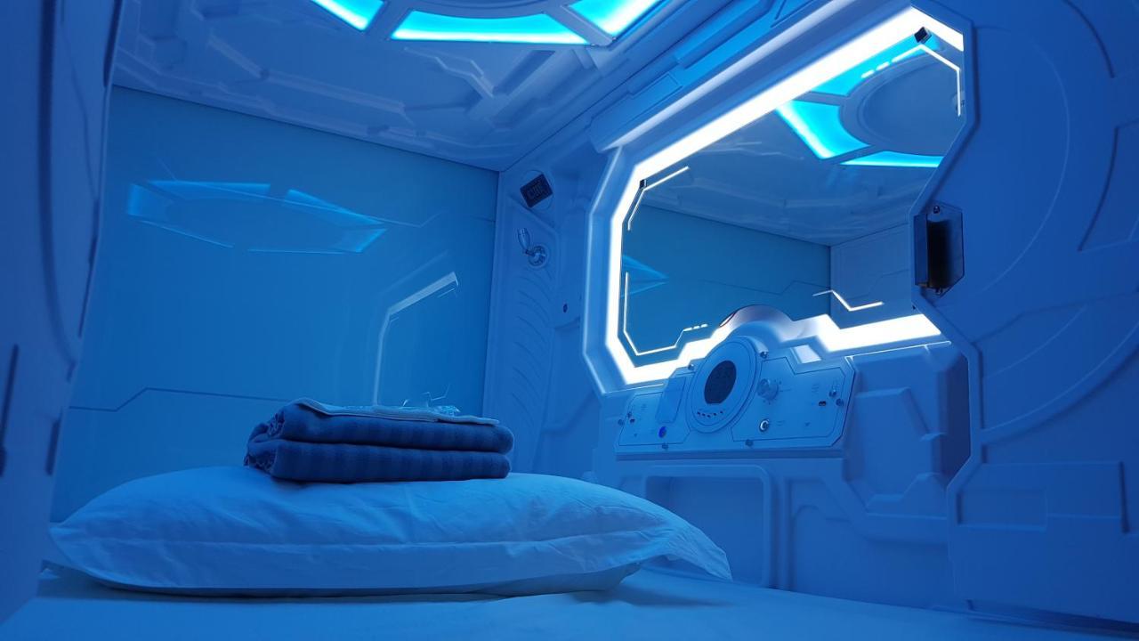 Apollo Capsule Hotel Ende Zewnętrze zdjęcie