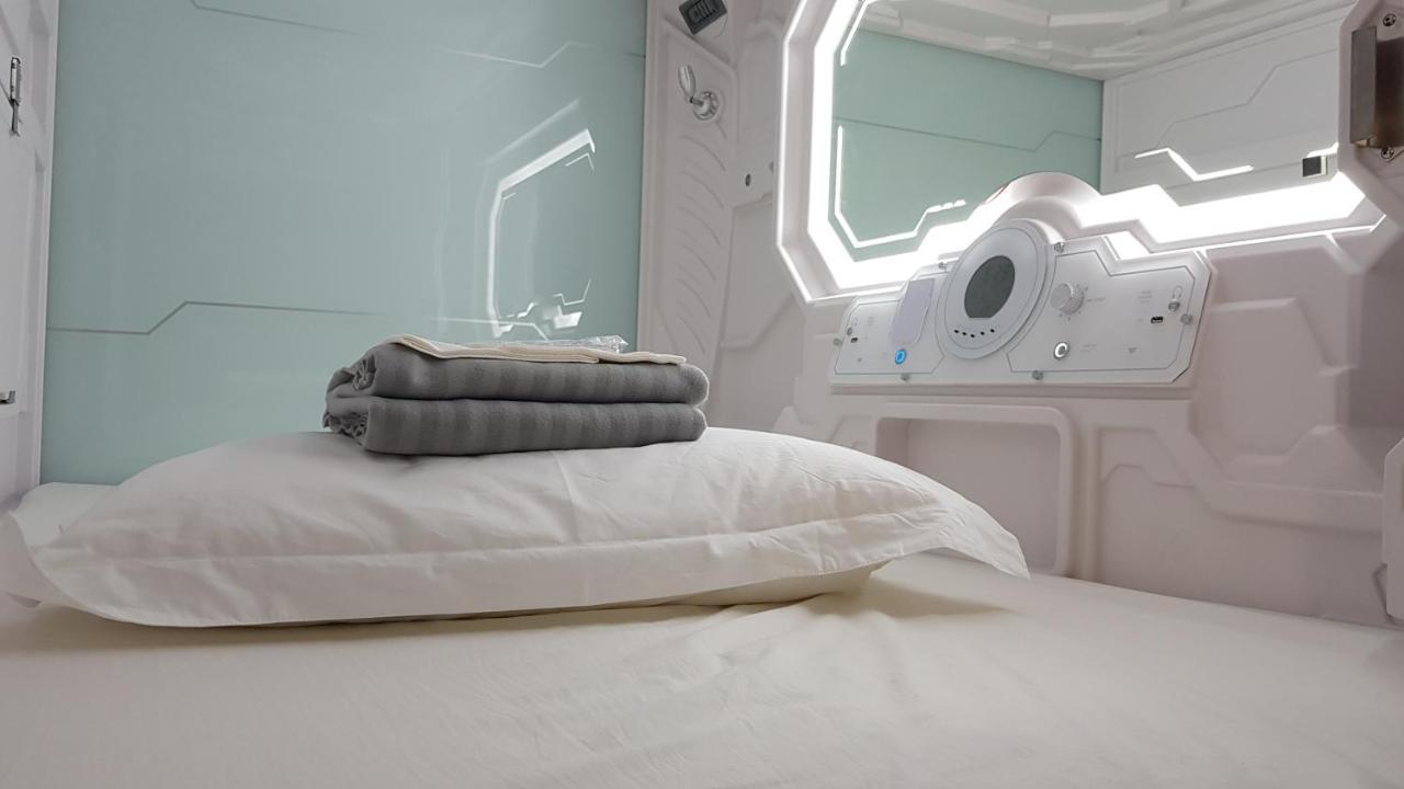 Apollo Capsule Hotel Ende Zewnętrze zdjęcie