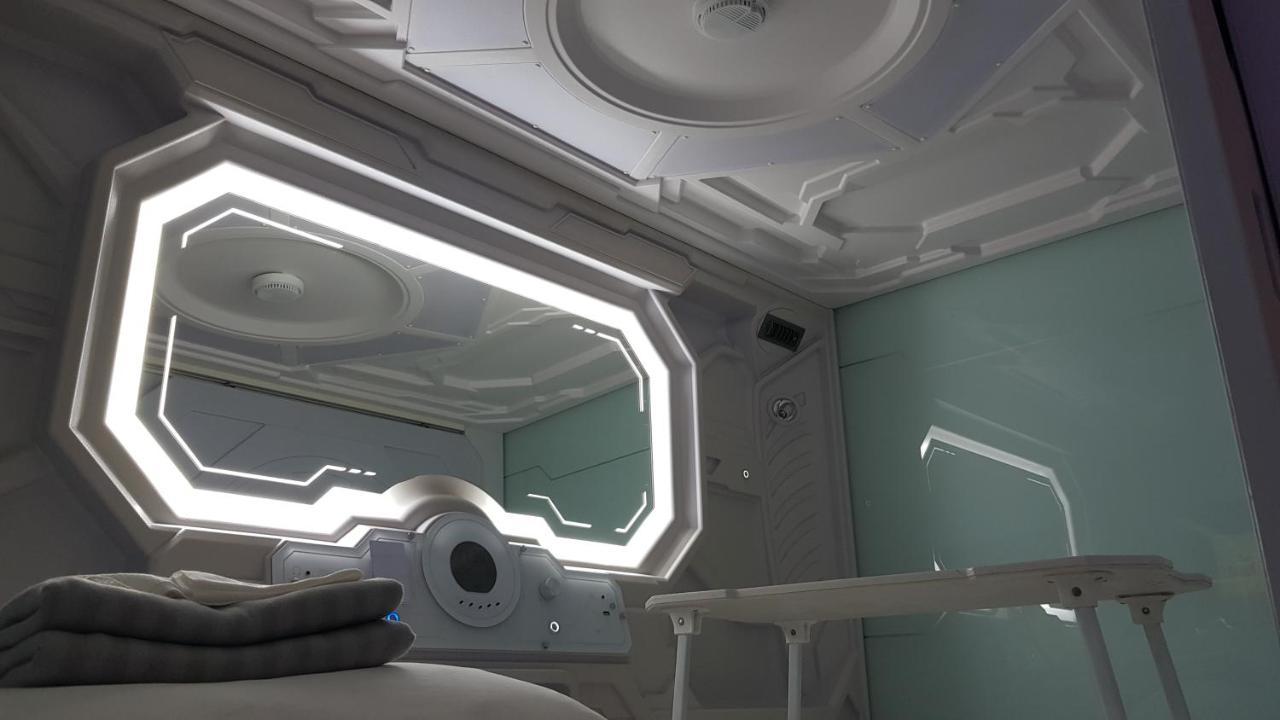 Apollo Capsule Hotel Ende Zewnętrze zdjęcie
